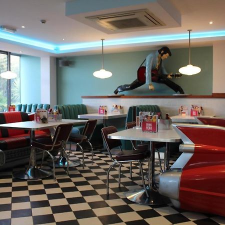 7Hotel Diner 霍尔斯特德 外观 照片