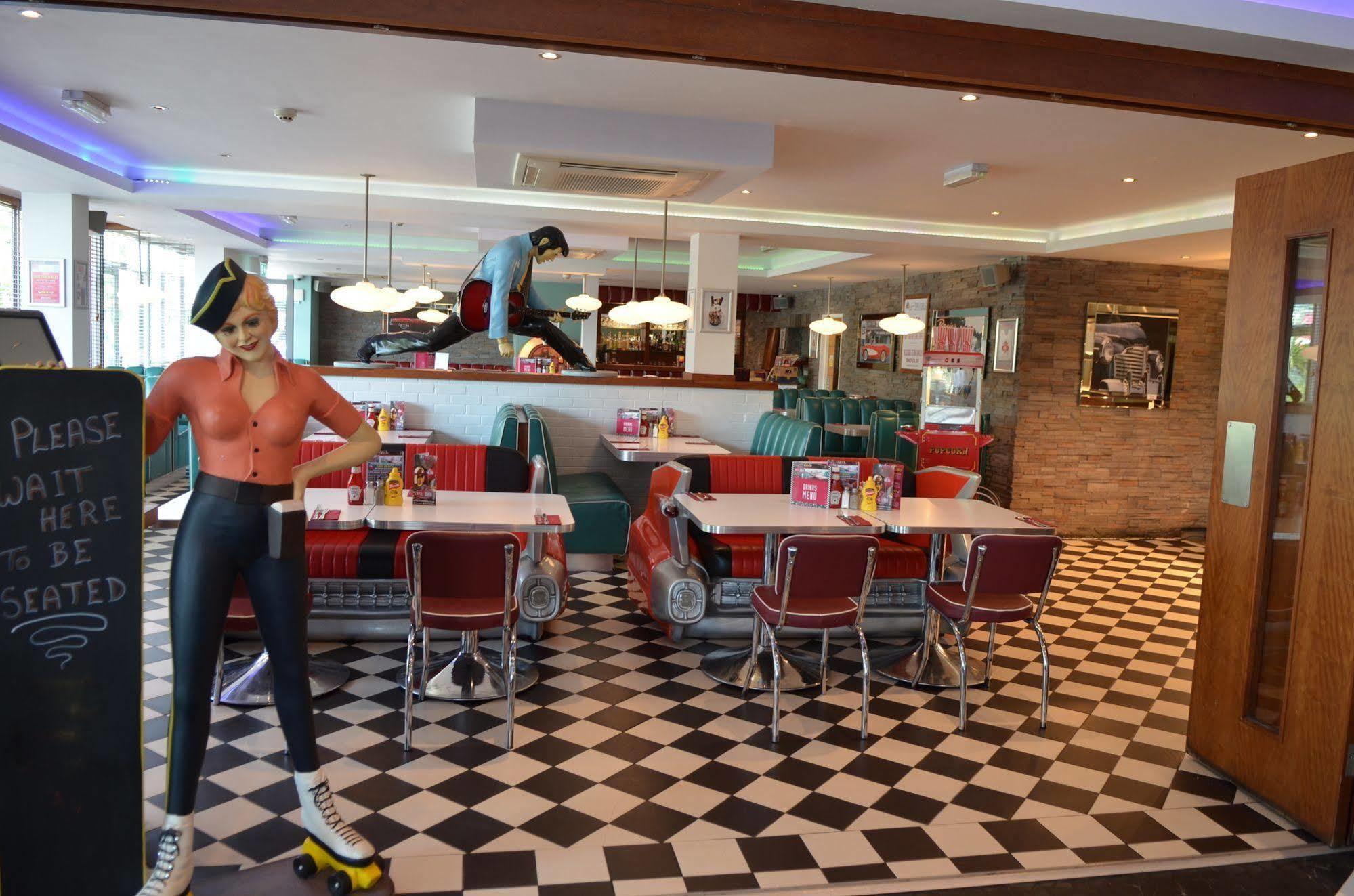 7Hotel Diner 霍尔斯特德 外观 照片