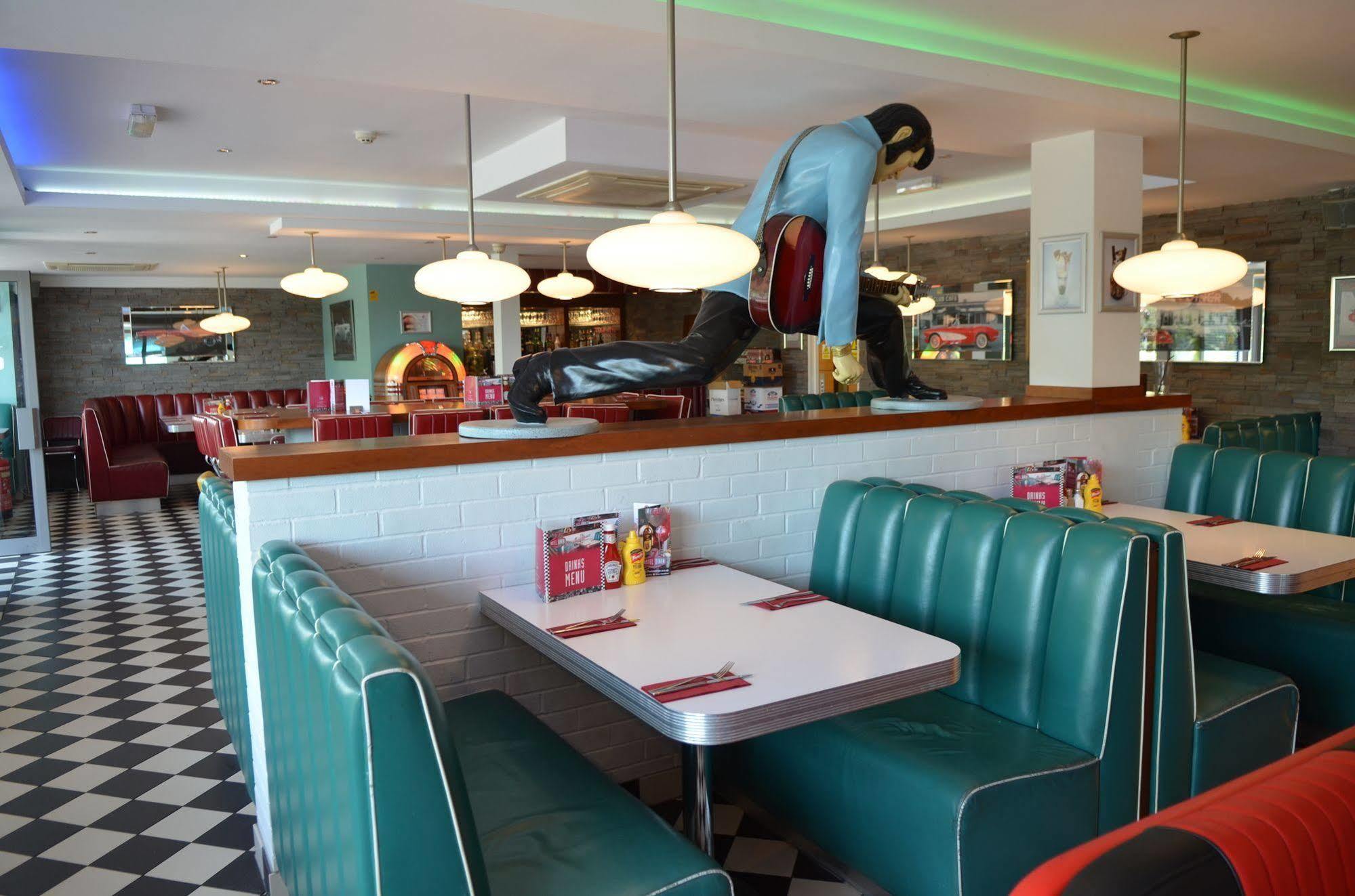 7Hotel Diner 霍尔斯特德 外观 照片